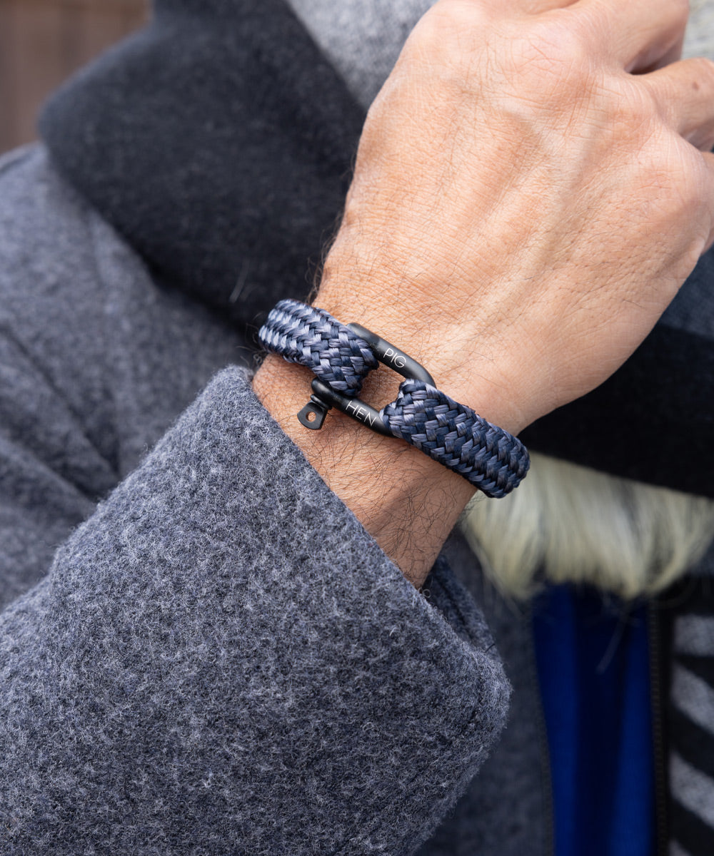 Gorgeous George Navy-Slate Gray | Black