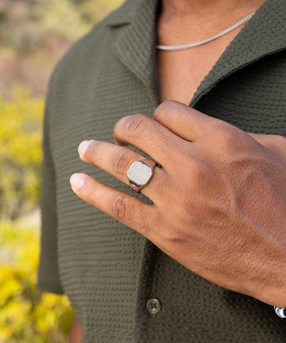 Signet Ring 16mm Classic Silver | Silver – Pig & Hen